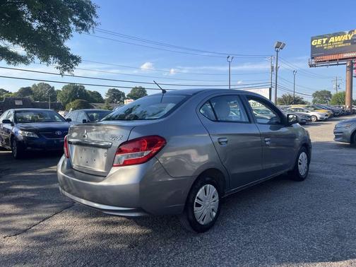 Mercury Gray 2017 Mitsubishi Mirage G4 SE