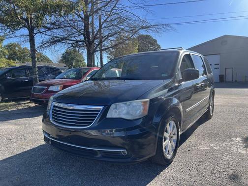 2013 Chrysler Town & Country Touring
