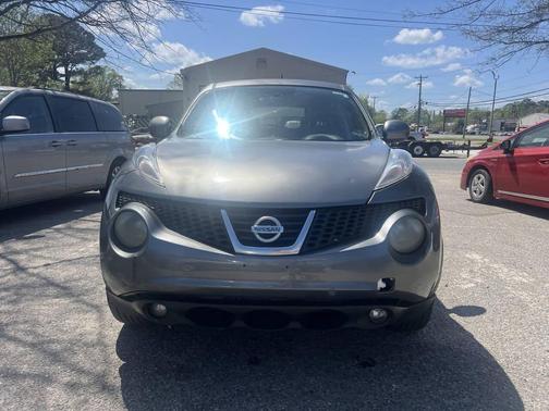 2011 Nissan Juke S AWD 4dr Crossover