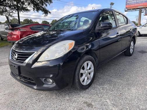 2013 Nissan Versa 1.6 SL