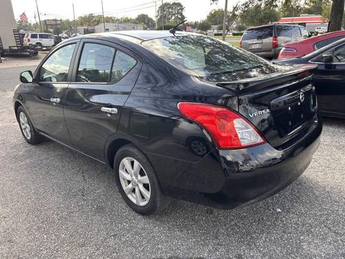 2013 Nissan Versa 1.6 SL