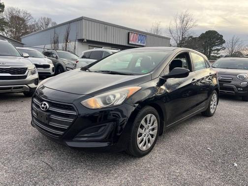 2017 Hyundai Elantra GT Base