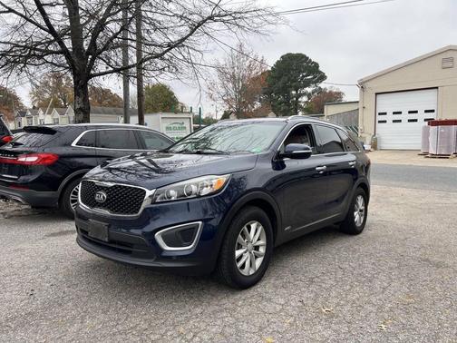 2018 Kia Sorento LX