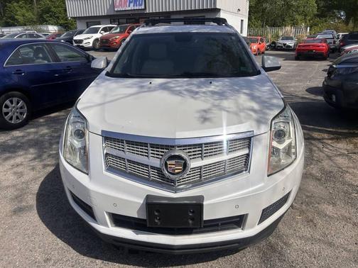 Off White 2012 Cadillac SRX Luxury Collection