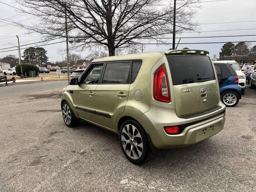 2012 Kia Soul +