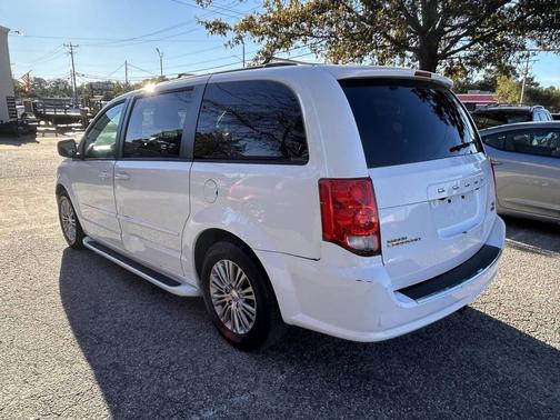2016 Dodge Grand Caravan R/T