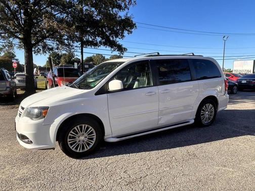 2016 Dodge Grand Caravan R/T