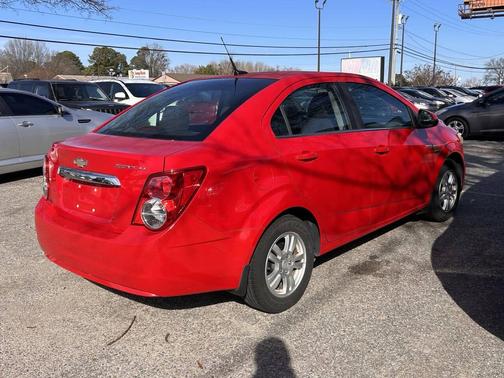 2013 Chevrolet Sonic LT