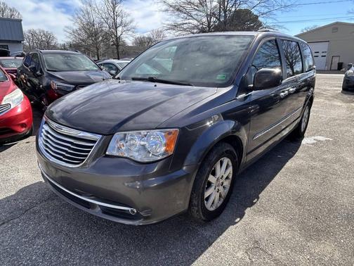 2015 Chrysler Town & Country Touring