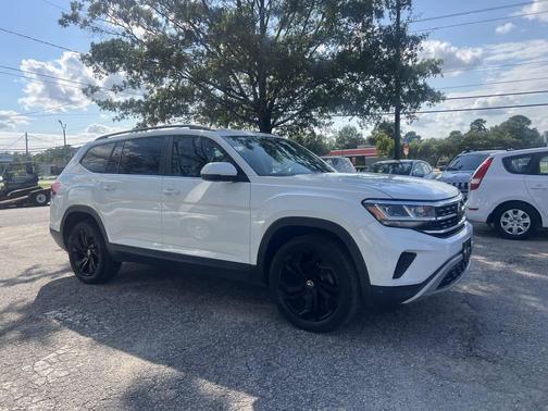 2021 Volkswagen Atlas 3.6L SE w/Technology