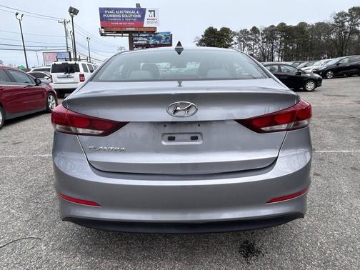 2017 Hyundai ELANTRA Limited
