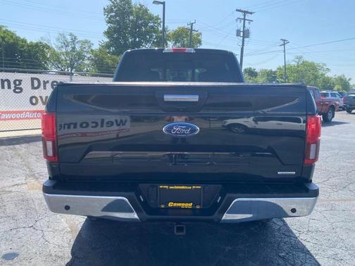 Photo 3 of 36 of 2018 Ford F-150 XLT