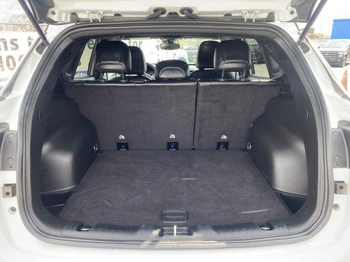 Bright White Clearcoat 2025 Jeep Compass Limited