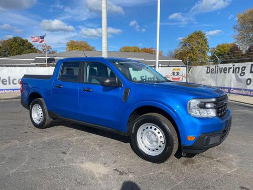 2022 Ford Maverick XL