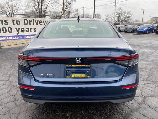 2025 Honda Accord Sport SE 1.5T