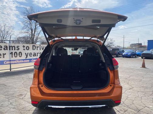 2018 Nissan Rogue SL