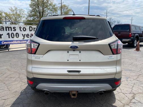 White Gold Metallic 2017 Ford Escape SE