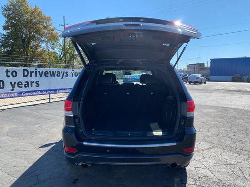 2018 Jeep Grand Cherokee Sterling Edition