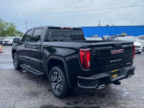 2024 GMC Sierra 1500 AT4