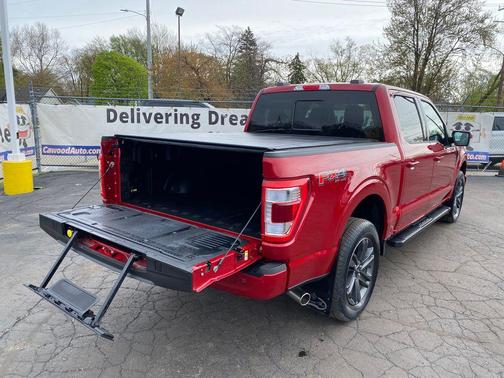 Rapid Red Metallic Tinted Clearcoat 2023 Ford F-150 Lariat