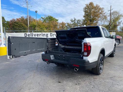 2026 Honda Ridgeline Black