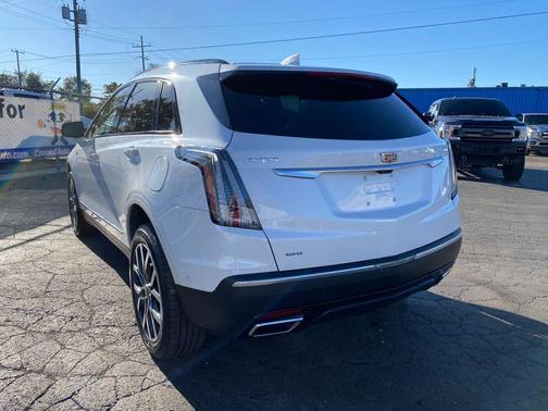 2022 Cadillac XT5 Sport