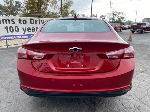 2023 Chevrolet Malibu FWD 2LT