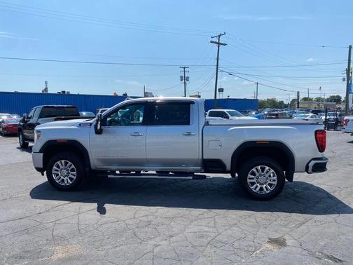 2023 GMC Sierra 2500 Denali