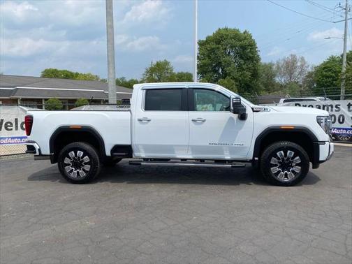 2024 GMC Sierra 3500 Denali