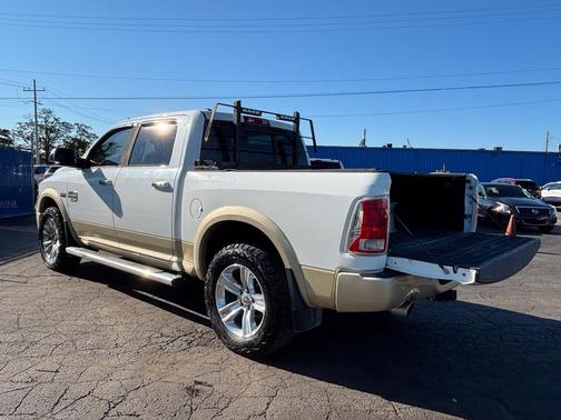 Bright White Clearcoat 2014 RAM 1500 Laramie