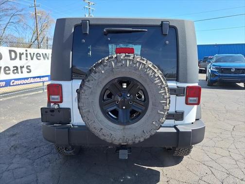 2015 Jeep Wrangler Sport