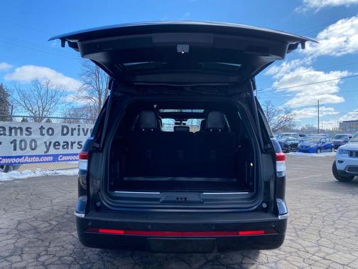 2022 Lincoln Navigator Reserve