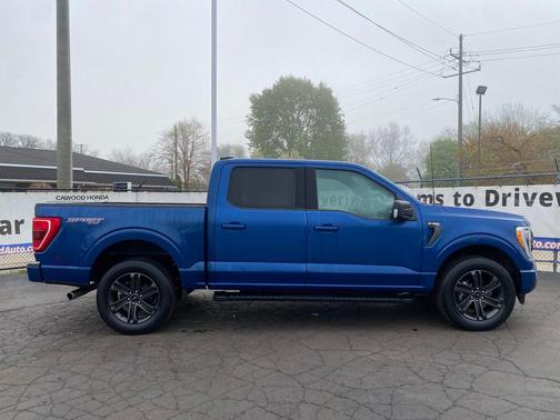Atlas Blue Metallic 2022 Ford F-150 XLT