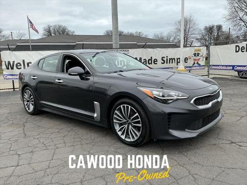 2019 Kia Stinger Base