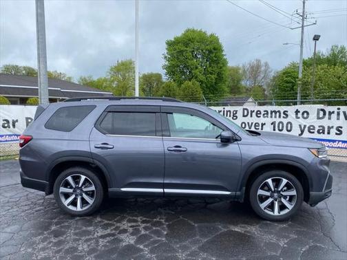 2025 Honda Pilot Elite
