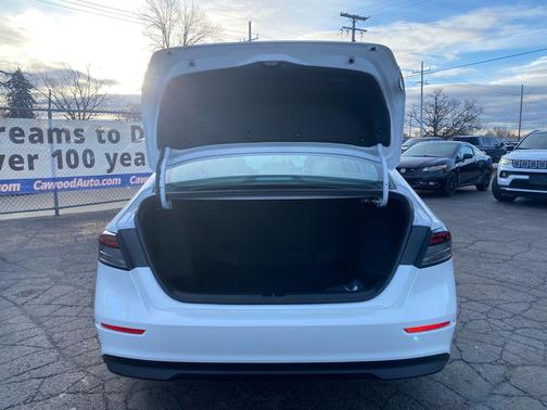 2026 Honda Accord LX 1.5T