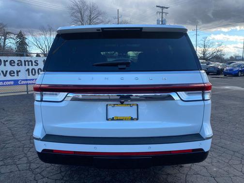 2024 Lincoln Navigator Reserve