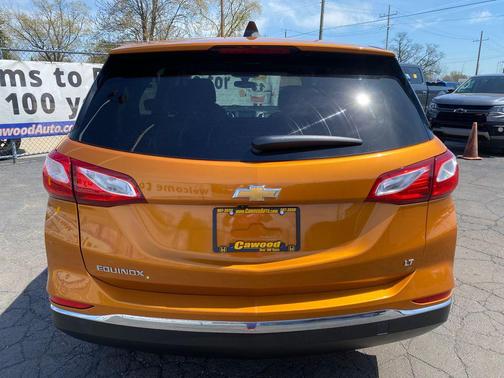 Orange Burst Metallic 2018 Chevrolet Equinox LT
