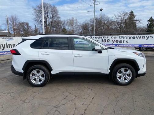 2021 Toyota RAV4 Hybrid XLE Premium