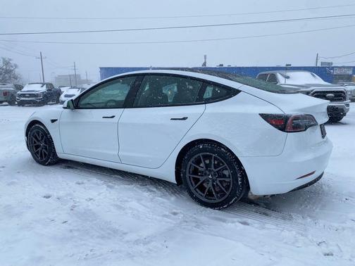 2023 Tesla Model 3 Standard Range