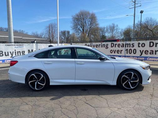 Platinum 2022 Honda Accord Sport 1.5T