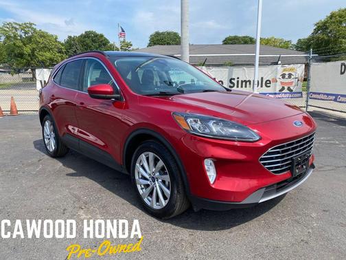 2021 Ford Escape Titanium