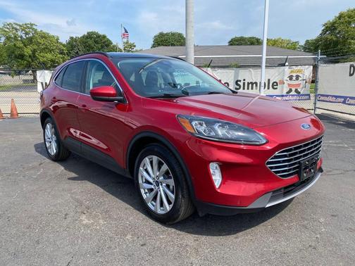 2021 Ford Escape Titanium