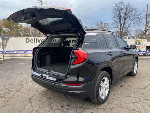 2020 GMC Terrain SLE