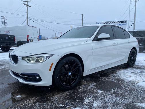 2018 BMW 330 xDrive