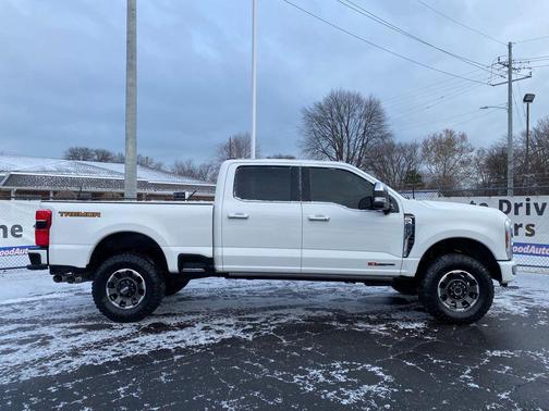 2024 Ford F-250 Platinum
