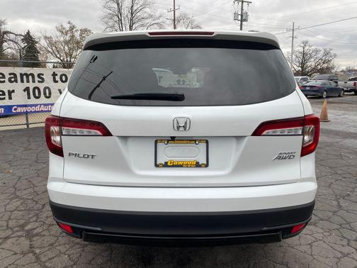 2022 Honda Pilot AWD Sport