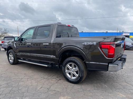 Bronze Metallic 2024 Ford F-150 XLT