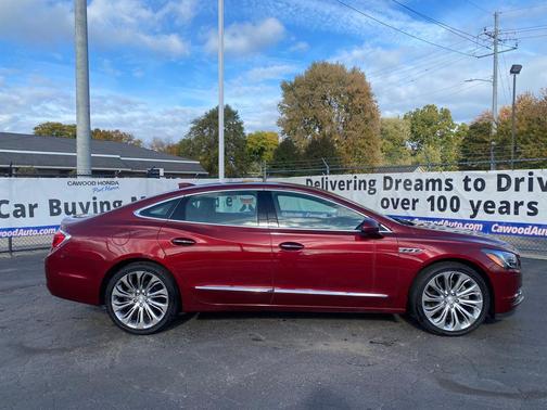 2017 Buick LaCrosse Essence