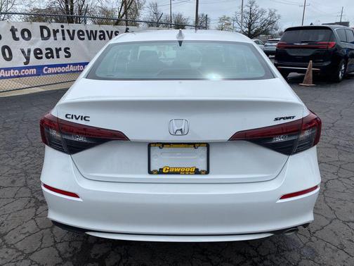 Platinum White Pearl 2026 Honda Civic Sport